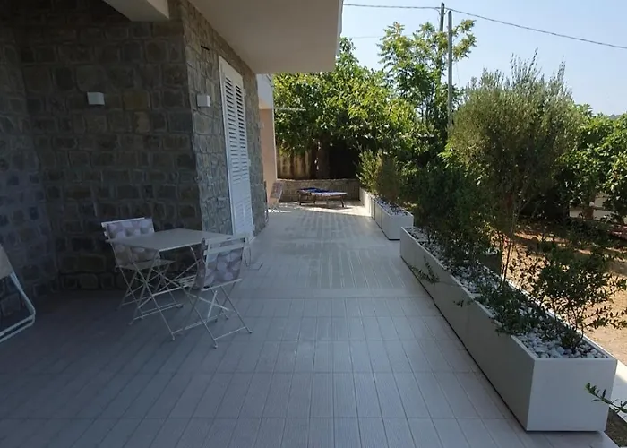 Med Affittacamere Palinuro